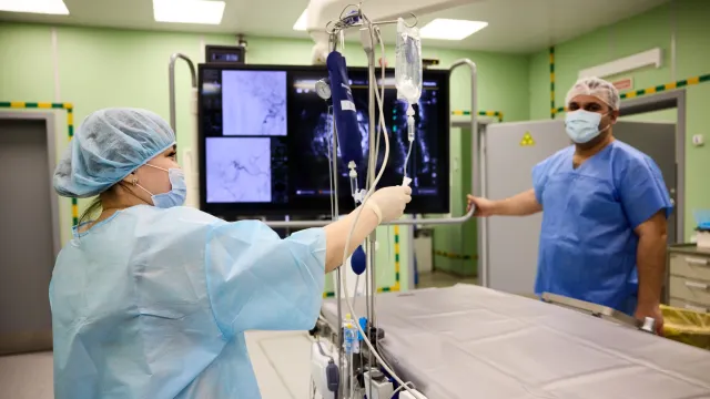 Операционная. Фото: Юрий Здебский / «Ямал-Медиа»