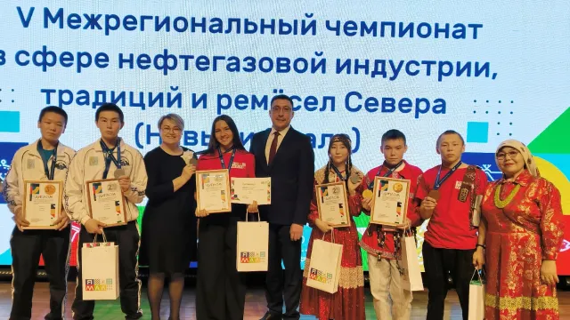 Пулӊавта Красноярской, Оренбургской па Тюменской муват эӆты, Башкортостан па Ёмвош эӆты энамты хоятат ёхтыӆысат. Хор: Любовь Возелова