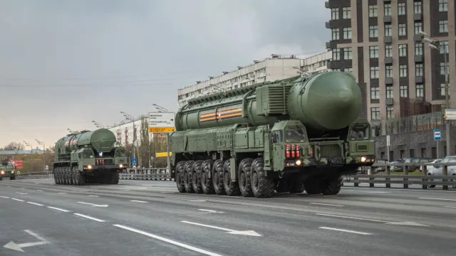 Самые грозные войска России охраняют страну и мир на земле. Фото: Naletova Elena / Shutterstock / Fotodom