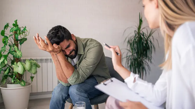 Эмоции — не лучший советчик. Фото: Jelena Zelen / Shutterstock / Fotodom