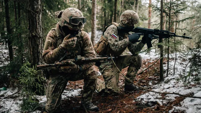 Успешная работа военной разведки - залог безопасности страны. Фото: DZMITRY SCHAKACHYKHIN / Shutterstock / Fotodom