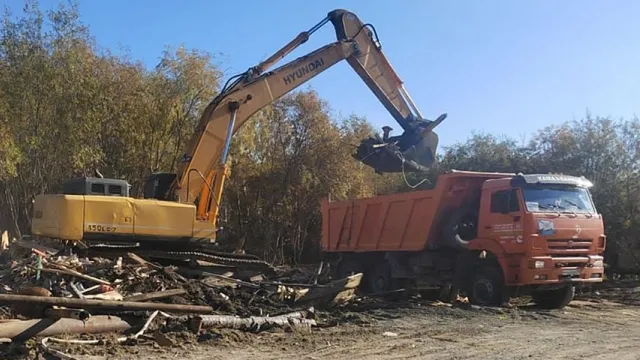 К концу года должны вывезти на свалку 57 разобранных строений. Фото: vk.com/lbt_yanao_ru