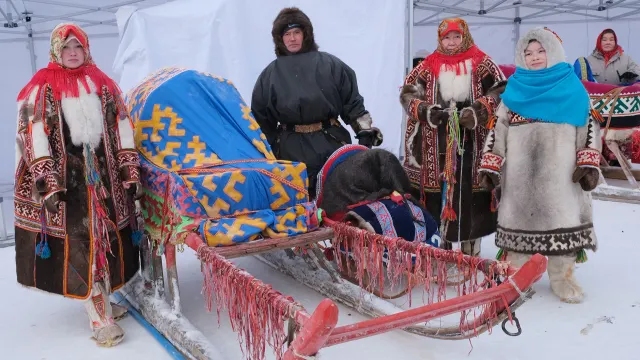 Хантэт эӆты хуӆам хоттэӆ ус – Приуральской, Ӆорвош па Надымской район. Хор: Альбина Тырлина