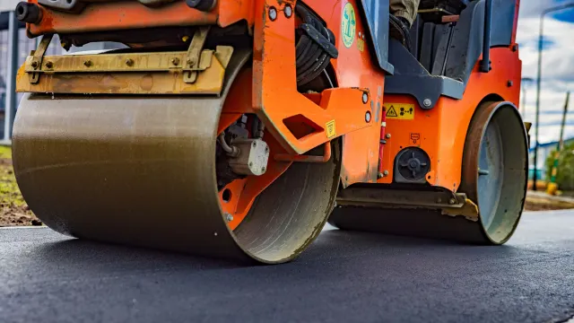 На Ямале отремонтируют 100 км региональных дорог. Фото: Фёдор Воронов / "Ямал-Медиа"