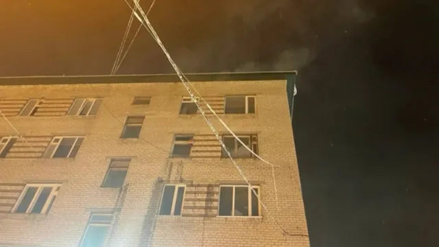 Пожар произошел 7 ноября на улице Гагарина в Лабытнанги. Фото: ЕДДС Лабытнанги