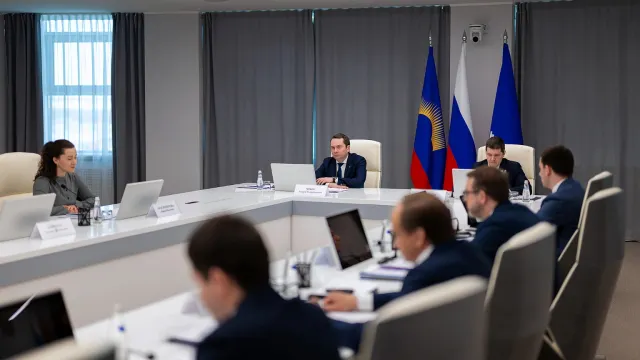 Заседание комиссии Госсовета РФ в Салехарде. Фото: предоставлено пресс-службой губернатора ЯНАО