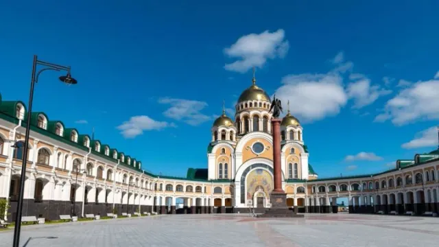 Храм в честь Преображения Господня в Салехарде. Фото: Сергей Зубков / «Ямал-Медиа»