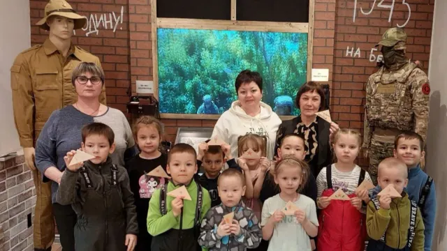 Няврэмат ӆаӊхаман яӊхӆат. Хор: vk.com/popovolegshur