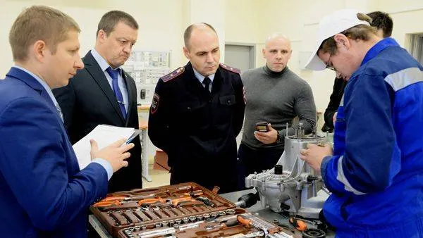 КРАСНЫЙ СЕВЕР