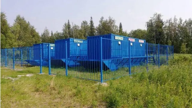 Площадка временного накопления твердых коммунальных отходов в селе Нори Надымского района. Фото: пресс-служба департамента тарифной политики, энергетики и ЖКХ ЯНАО